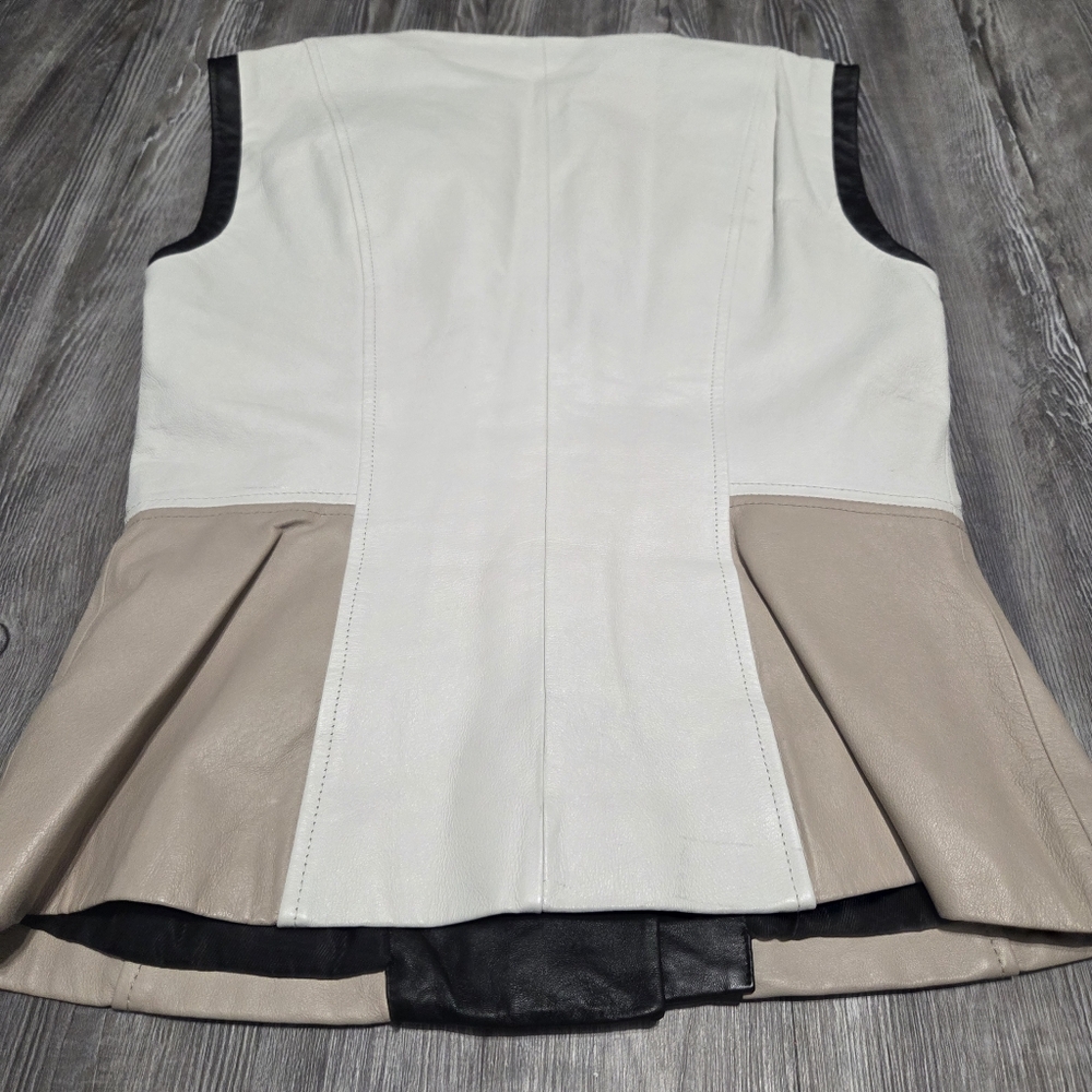 Bebe Jacket Genuine Leather, 3-Toned Colorblock Vest, Size S - Picture 2 of 10